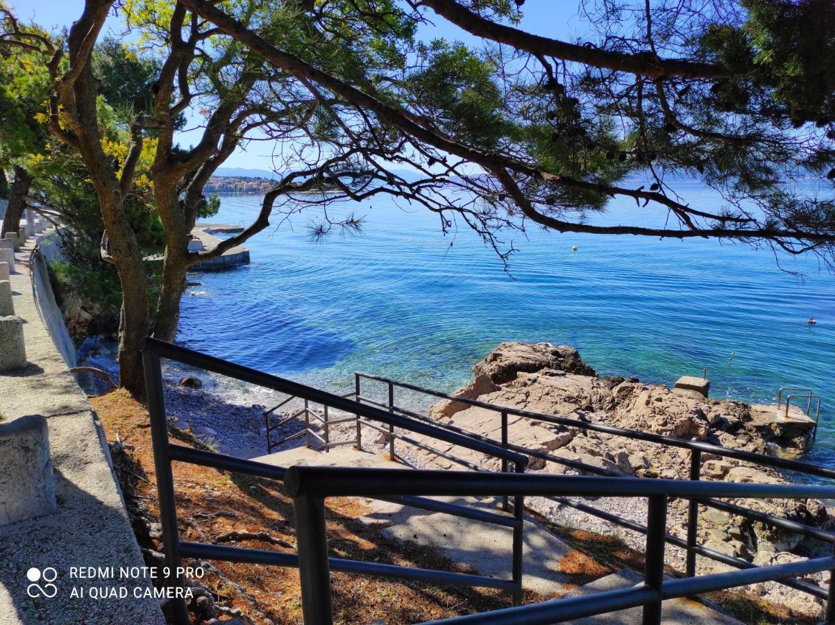 Apartment Stella Crikvenica Luaran gambar